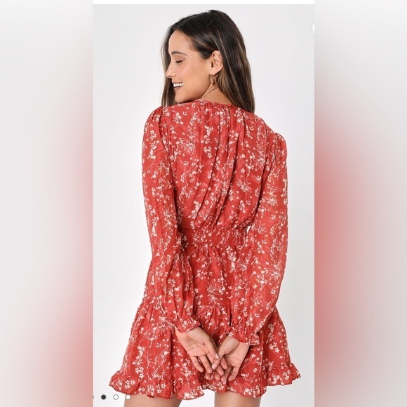 Lulus Floral Print Smocked Mini Dress size M - Picture 3 of 10